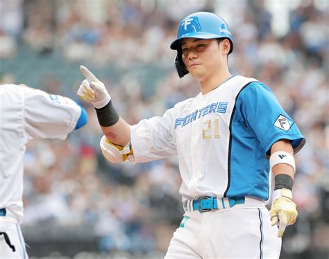 日本ハムが清宮幸太郎の2試合連続ホームランなどで勝利、ソフ .